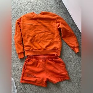 PANGAIA SWEATSHIRT AND SHORTS